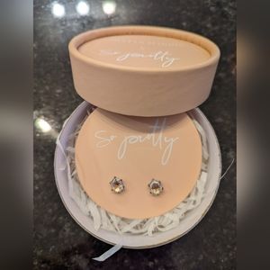 Jillian Harris x So Pretty Cara Cotter: Mini honour stud earrings